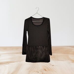 CHANEL Elegant Black Long Sleeve Top